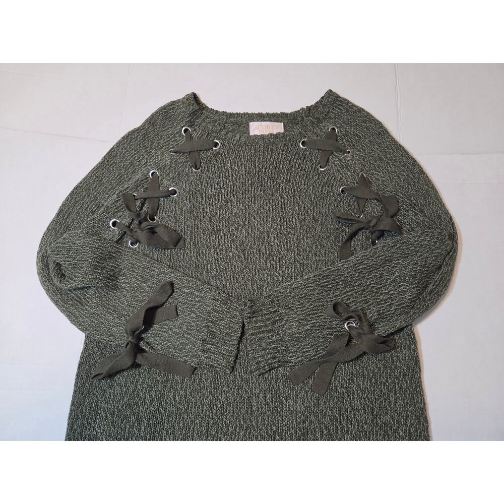 Audrey Parks Francesca’s Galilea Olive Lace Up Ribbon Sweater M - Picture 5 of 9
